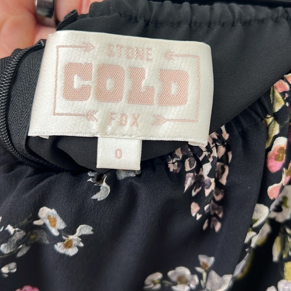 Stone Cold Fox Nicholson midi off-shoulder silk dress in floral print - Picture 11 of 13